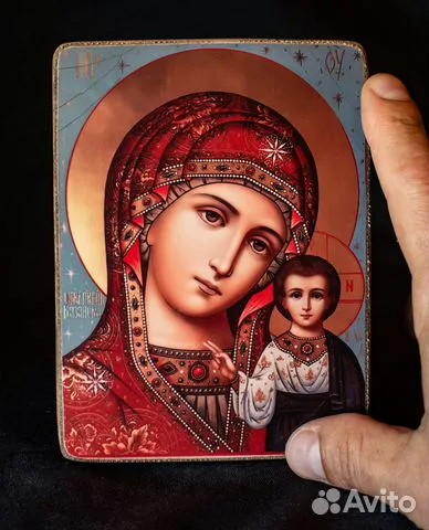 Казанская икона Божией матери. Дерево, 15*13 — оригинальный подарок