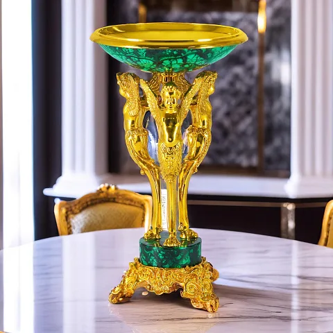 Ваза из малахита с тремя ангелами в подарок