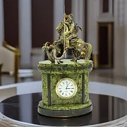 Каминные часы «Георгий Победоносец» на змеевике, 270 мм — оригинальный подарок — фотография 1