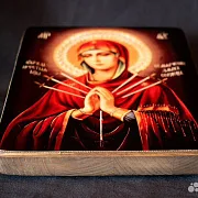 Икона Богоматери "Умягчение злых сердец" в подарок — фотография 5