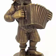 Бронзовая композиция «Аккордеонист» — необычный подарок — фотография 3