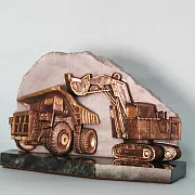 На память: Композиция из бронзы «Открытая добыча» — фотография 2